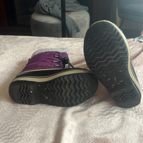 Sorel waterproof sz 4 boots GUC - Picture 5 of 10